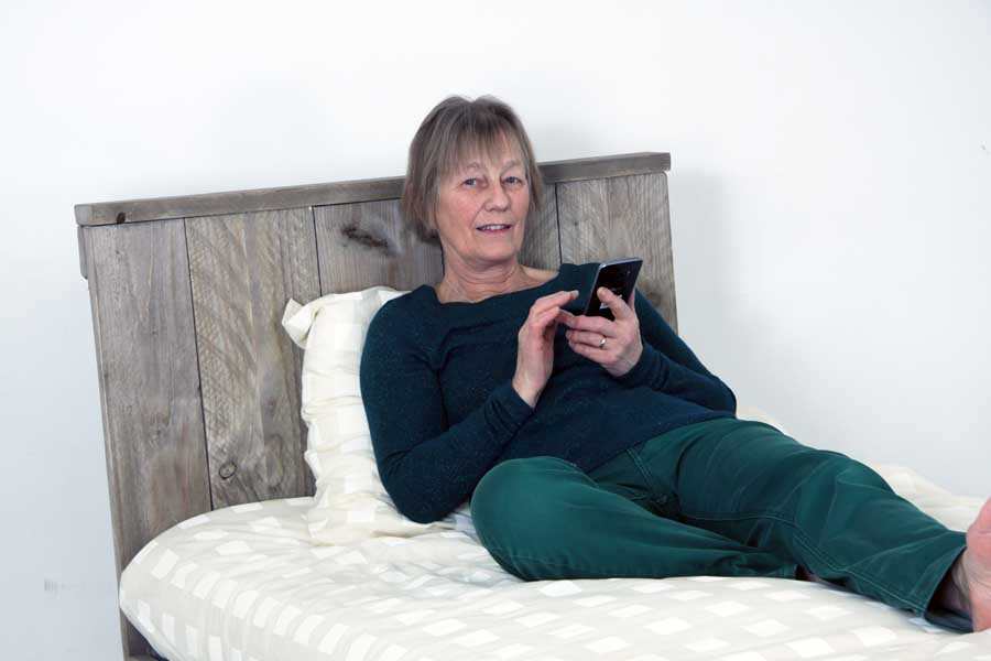 Stoere steigerhouten 1 persoons hooglaag bedden model Classic